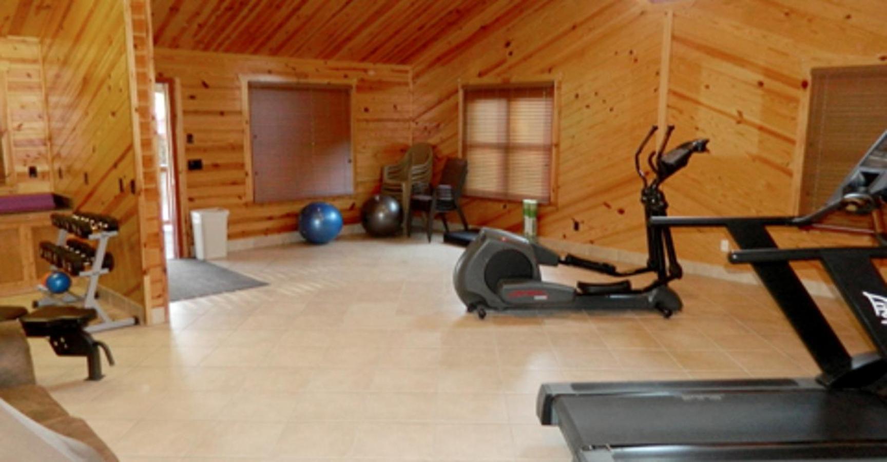 Newly Remodeled, Pool Table, Pool, Gym, Hiking! Villa Гетлинбург Екстериор снимка